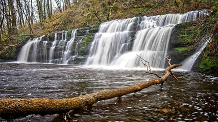 Sgwd Y Pannwr, Four Falls Trail, Brecon Beacons National Park Wales.  - obrazy, fototapety, plakaty