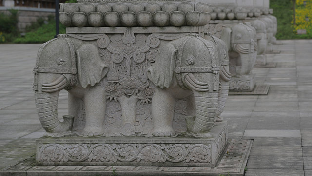 Entrada de las Esculturas Rupestres de Dazu, Monte Baoding, China