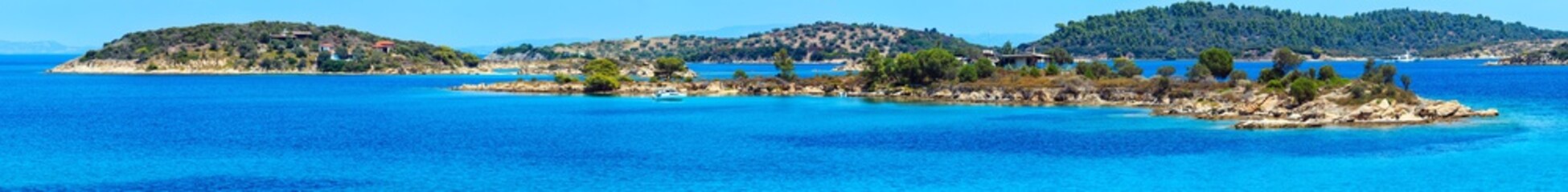 Fototapeta na wymiar Aegean Sea coast, Greece.