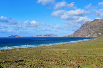 Obraz premium coast of Caleta de Famara in Lanzarote, Spain