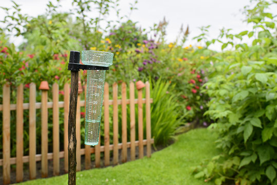 Regenmesser - Niederschlagsmesser - 10ml