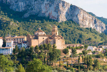 Obraz premium View of the city and church Parroquia Sant Jaume, Tivissa, Tarragona, Catalunya, Spain.