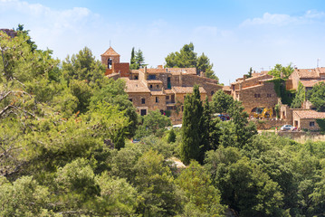Fototapeta na wymiar View of the village Siurana de Prades, Tarragona, Catalunya, Spain. Copy space for text.