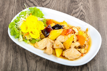 Chicken with pineapple and cahew nuts