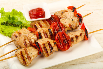 Grilled turkey skewer