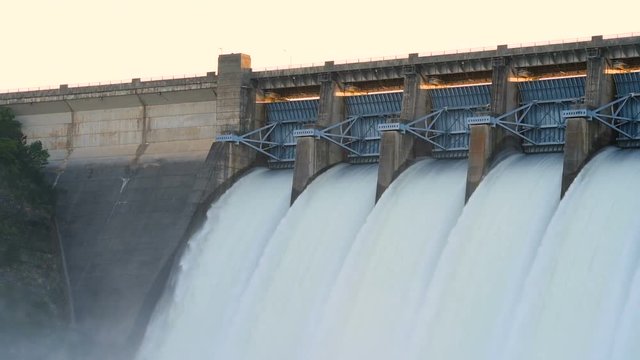 Locks of a midwest dam flowing large amounts of water