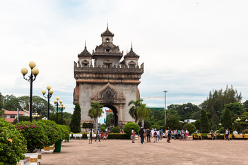 Laos Patuxai : ビエンチャン・勝利の門・パトゥーサイ