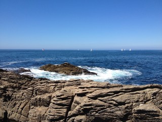 Rochers en bord de mer