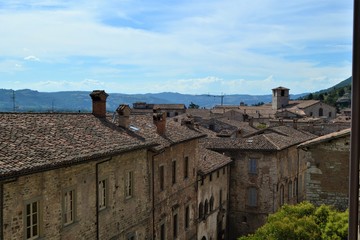 Obraz premium Häuser in Gubio