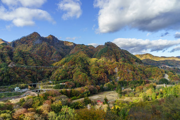 秋の八ッ場ダム予定地の風景