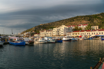 Fototapeta na wymiar A sea bay in the city of Balaklava