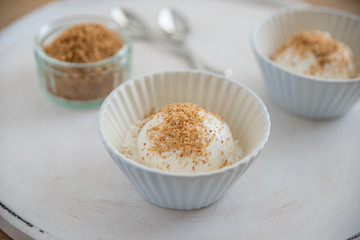 Kokos Eiscreme 