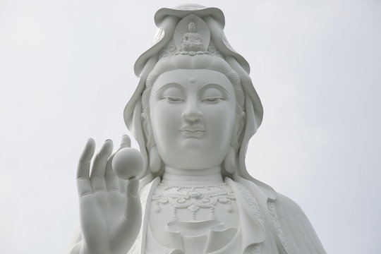 tsz shan monastery