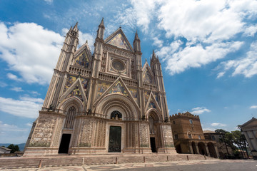 Fototapeta na wymiar Duomo di Orvieto