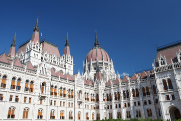 Fototapeta na wymiar Inner courtyard of the famous building of the Hungarian Parliament, Budapest
