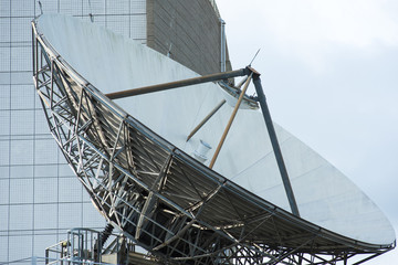 A big Dish, antenna