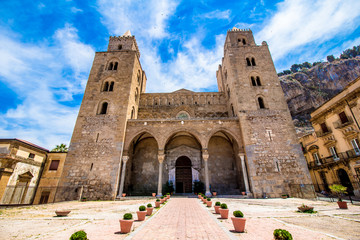 Fototapeta premium The Cathedral of Cefalù, Sicily, Italy.