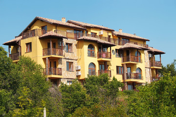Fototapeta premium Small beautiful hotel in the Balkan mountains in Bulgaria