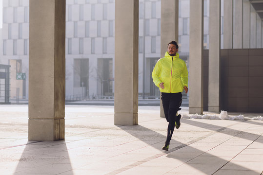 Running am Flughafen BER in Berlin