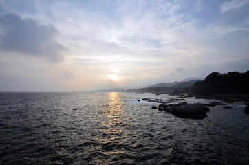 日本の太平洋の夕暮れ