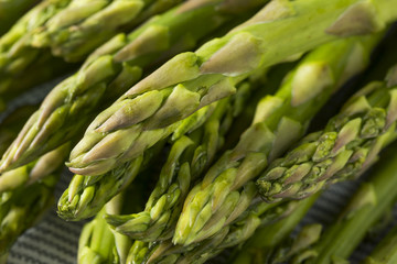 Raw Green Organic Asparagus Spears