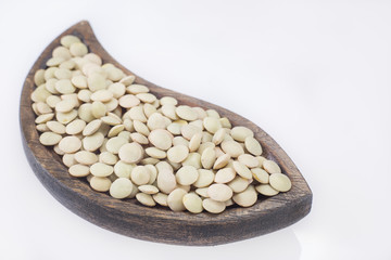 Raw lentil grains - Lens culinaris
