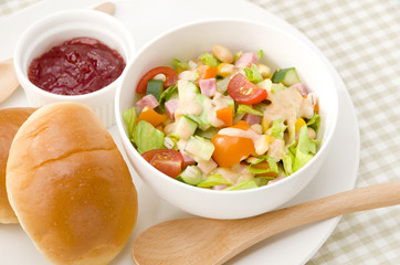 チョップドサラダ