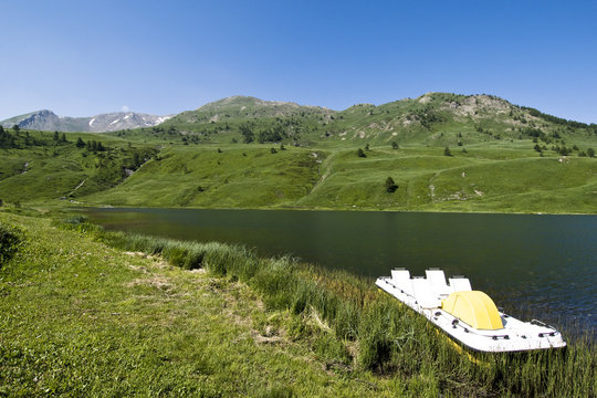 il piccolo laghetto al colle della maddalena