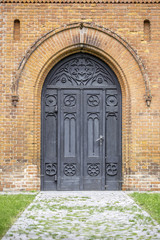 Tür zur Marienkirche in Ribnitz-Damgarten