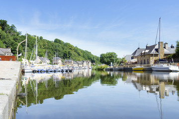 Yachthafen von Dinan am Canal d'Ille et Rance