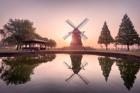 Akebonoyama Windmill