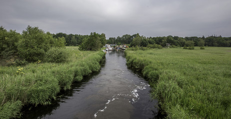 Anlegestelle im Moorgraben am Radelsee in Markgrafenheide an der Ostseeküste