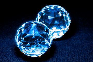 青のクリスタル, The Shinning Blue Crystals