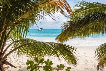 plage d'Anse Lazio, Praslin, les Seychelles