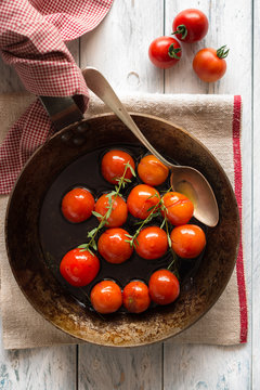 Cherry Tomato Tart Tatin