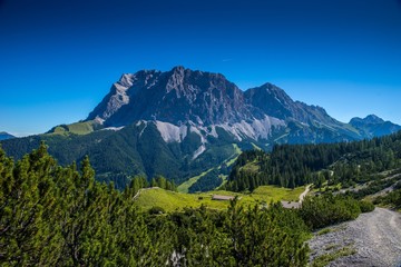 Berg Alpen Zugspitze Ehrwald &Ouml;sterreich Wandern Zugspitze