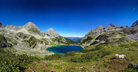 Berg Alpen Zugspitze Ehrwald Österreich Wandern See