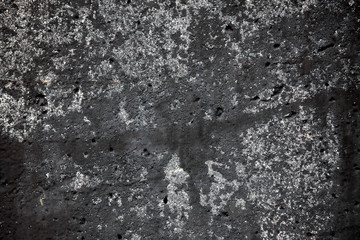 wei&szlig;e Sprenkler auf schwarzem Hintergrund