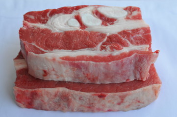 Suppenfleisch mit Knochen