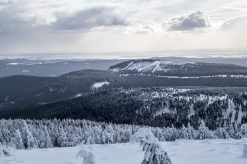 Fototapeta na wymiar Harz Brocken Winter Schnee Berg Kalt