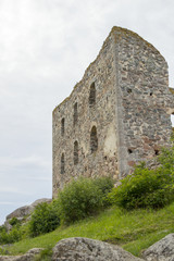 Fototapeta na wymiar The ruins of Brahehus Castle.