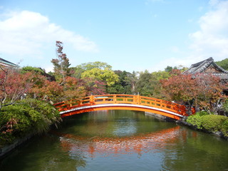 Fototapeta na wymiar 神泉苑の法成橋(京都府)