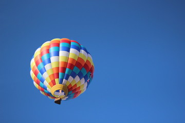Hot air balloon in the bue sky