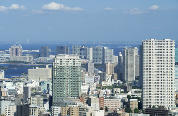 東京風景　芝浦　白金方面　奥にお台場　ゲートブリッジを望む
