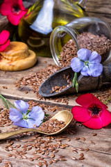 Flowers and flax seeds