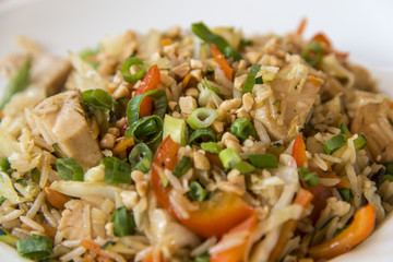 Mix vegetables and chicken on rice 