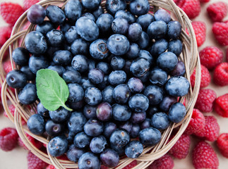  freshly raspberry blueberry fruit antioxidant food