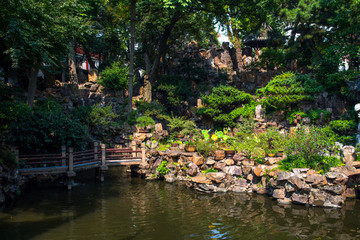 Fototapeta na wymiar Yuyuan Garden