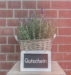 Gutschein, Tafel mit Aufschrift