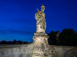 Kaiserin Kunigunde bei Nacht in Bamberg